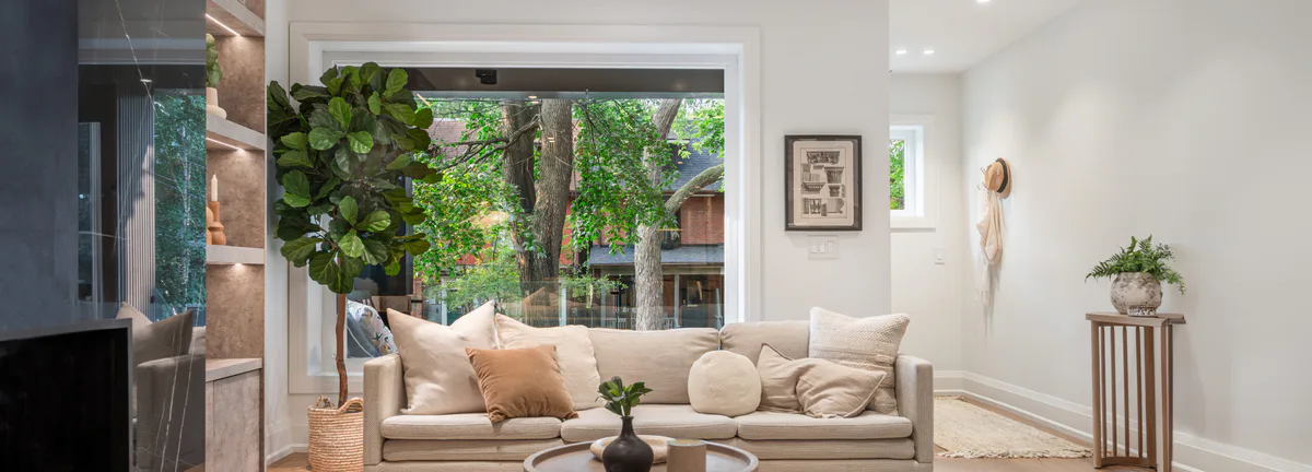 Slim Fixed Window: slim fixed profile